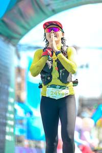 BIB: 2490
                            <button type="button" onclick="openModal(24887554)" class="btn btn-primary btn-sm float-right btn-popup" data-toggle="modal" data-target=".modal-high-quality">
                        <i class="fas fa-shopping-cart"></i> Add to Cart
                    </button>
                                            <button type="button" onclick="isThisMe(24887554, true)" class="btn btn-success btn-sm float-right btn-popup btn-isme hidden" data-toggle="tooltip" data-placement="bottom" title="นี่คือรูปของคุณใช่ไหม คลิกที่นี่เพื่อเอาเข้าอัลบั้ม">
                        <i class="fas fa-plus"></i> Add to album
                    </button>
                    <button type="button" onclick="isThisMe(24887554, false)" class="btn btn-warning btn-sm float-right btn-popup btn-isnotme hidden">
                        <i class="fas fa-ban"></i> Remove from album
                    </button>